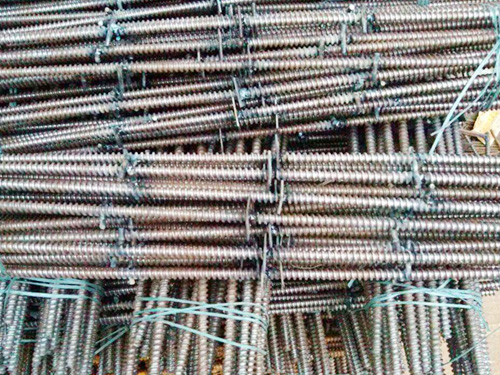 止水螺桿施工時的長度計算及規(guī)范要求嗎(圖1) 止水螺桿施工時的長度計算及規(guī)范要求嗎(圖1)