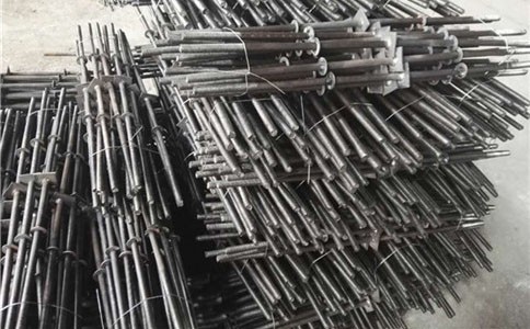 三段式止水螺桿